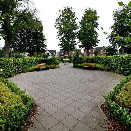 Milling Park 3*